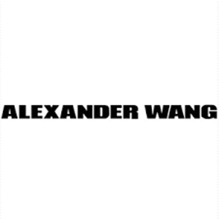亚历山大·王(Alexander Wang) （中文名王大仁）<strong>是</strong>纽约最红最年轻的华裔设计师，他的设计堪称叫好又叫座，不仅多次获得CFDA等颁发时装界大奖，时装销售也是节节攀升。